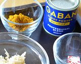 半熟卵で食べ応え抜群！ペンネカレースープ作り方1写真