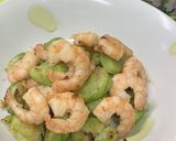 海老とそら豆の炒め物♫作り方5写真