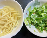 簡単★筍とピーマンとひき肉の中華炒め作り方1写真