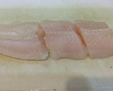 バサ(養殖ナマズ)の煮穴子風。作り方2写真