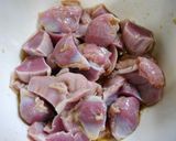 簡単!砂肝とキャベツの炒め物作り方3写真