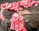 塩昆布を使って簡単に味つけ♪牛肉モヤシ炒作り方1写真