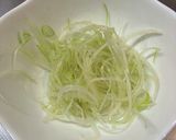 鶏もも肉の照り焼き　ごま薫る白髪ネギ作り方3写真