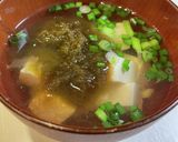 とろろ昆布と豆腐のお吸い物作り方3写真