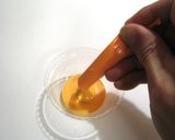 チョコで作った柿の器と柿の寒天ゼリー作り方3写真