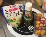 簡単カプレーゼ(バジルソース)作り方1写真
