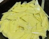 鶏と芋ときのこの旨味たっぷり蒸し焼き作り方1写真