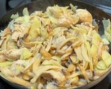 鶏と芋ときのこの旨味たっぷり蒸し焼き作り方4写真