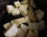 厚切りベーコンと新じゃがのダシダソテー作り方1写真