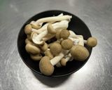 鰤のバター焼き☆キノコ醤油ソース作り方2写真