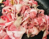 豚こまぎれ肉と豆苗のソース焼きそば作り方1写真