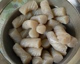 こんにゃくと挽肉のクレソン入り甘辛炒め♪作り方1写真