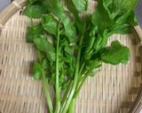 こんにゃくと挽肉のクレソン入り甘辛炒め♪作り方4写真