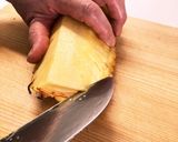 簡単に覚えられるパイナップルの捌きかた作り方7写真