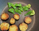 鶏ももと茄子とピーマンのマスタード炒め作り方8写真
