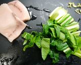 簡単！メカジキと小松菜の白だし煮作り方1写真