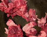 牛肉とじゃがいもの赤ワイン煮込み作り方4写真