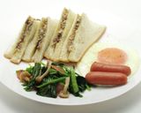 簡単！ほうれん草ベーコン・茸のバター炒め作り方5写真