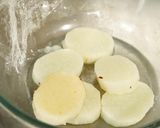 即席おつまみ♡長芋の七味マヨチーズ焼き作り方1写真