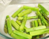 お弁当にも◎アスパラとハムの餃子の皮巻き作り方2写真