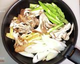大満足！油揚げとアスパラの舞茸そば作り方4写真