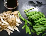 簡単！牛ニラのにんにくわさび醤油作り方2写真