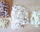 【かぶ玉ねぎとベーコンのミルクスープ】作り方1写真