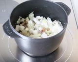 【かぶ玉ねぎとベーコンのミルクスープ】作り方3写真