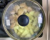 新じゃがと鶏肉のコンソメ炒め作り方4写真