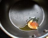 ザリガニのペペロンチーノ風炒め作り方2写真
