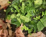 ハムとじゃがとほうれん草のペペロンチーノ作り方7写真