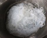 ゆで卵ほうれん草ちくわ春雨のマヨサラダ作り方1写真