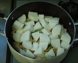 手羽元と大根の中華煮・ワン鍋で煮るだけ作り方2写真