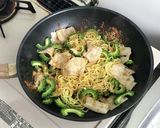 レモンをぎゅっ！ゴーヤと豚肉の塩やきそば作り方13写真