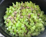 セロリと豚ひき肉炒め(セロンチュ)作り方5写真