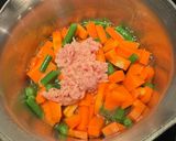ツナとにんじんとインゲンの煮物作り方2写真