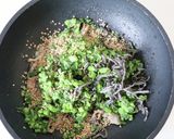 菜飯・おにぎりの素【大根葉の塩昆布和え】作り方4写真