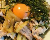 豚こまぎれ肉のあまからキノコ＆玉子丼作り方3写真