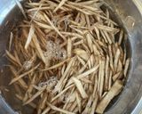 カレー粉入り•スパイシー☆きんぴらごぼう作り方3写真