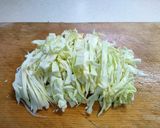 新キャベツと豚肉の油炒め作り方2写真