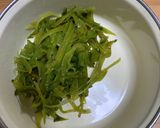 磯の香り丼　メカブのポン酢和え＆しらす作り方1写真