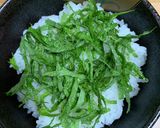 磯の香り丼　メカブのポン酢和え＆しらす作り方3写真