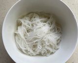 鮮肉小鍋米線作り方1写真