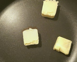 新じゃがいもと豚肉の塩バター炒め作り方3写真