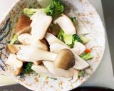 お一人様☆野菜たっぷり味噌オムライス作り方17写真