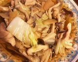 舞茸しめじと鶏モモのホロホロ煮込み作り方4写真