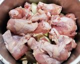 簡単♪骨付き鶏もも肉スープ作り方2写真