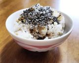 ごま塩ごはんはすりごまで☆作り方1写真