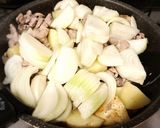 新じゃがが主役のバター醤油風味の肉じゃが作り方3写真