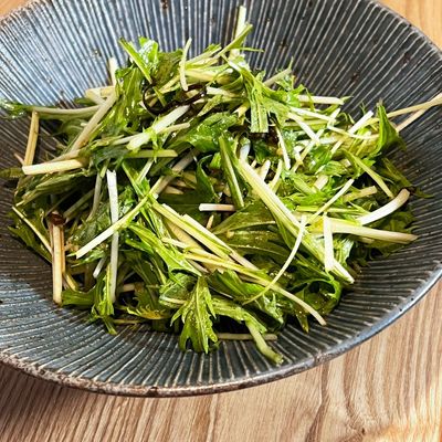 味見で半分なくなる！やみつき水菜サラダ♪ by スミスミたっくん
